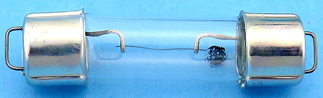 CEC 214-2 13.5V 7W 4CP Metal End Cap Light Bulb