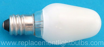 7C7 120V 7W White Candle Light Bulb