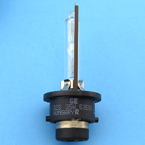 GE D2S 35W 53500 P32d-3 HID Light Bulb Automotive Headlamp