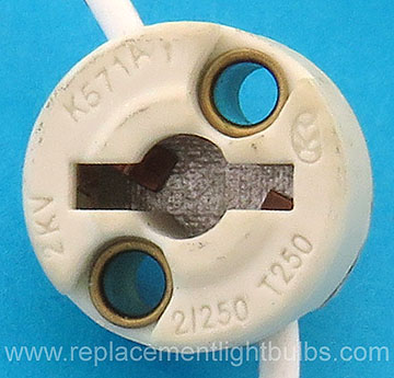 K571A PGJ5 2kV 2/250 T250 600V Pulse Rated Lampholder Lamp Socket