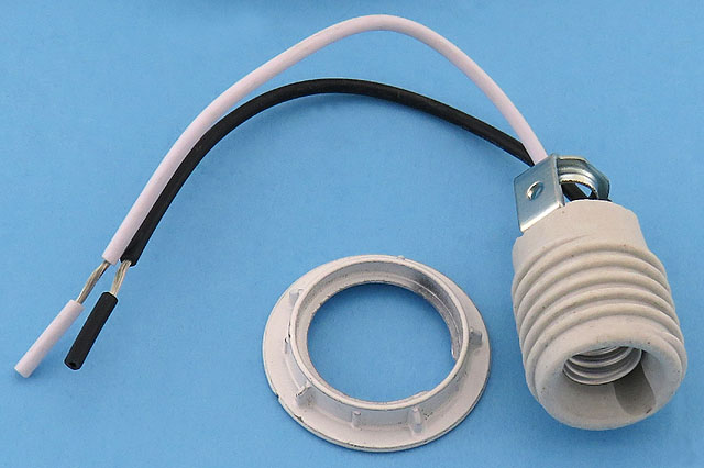 TC-167T E12 Candelabra Screw 125V 75W E306416 Lamp Socket